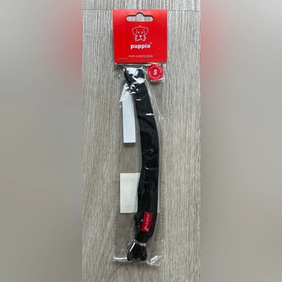 Puppia Black Dog Leash - Picture 2 of 5